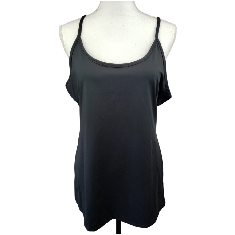 H Halston Studio Y Back Top Size Large in Black